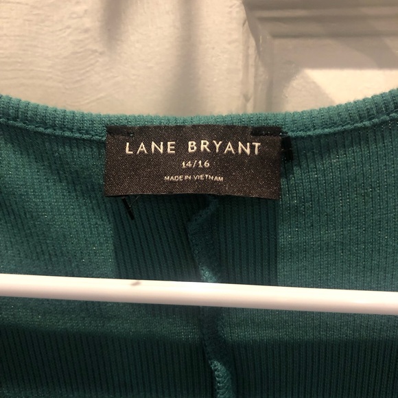 Lane Bryant Green Faux Wrap Top 14/16 - Picture 3 of 8